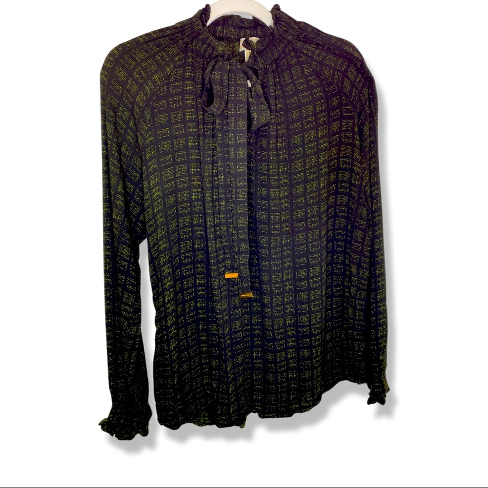 Michael Kors - green tie front blouse